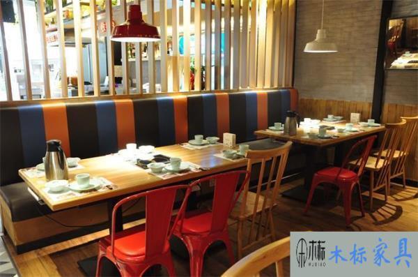 餐廳桌椅定制得尺寸常規(guī)在多少比較合適？ 