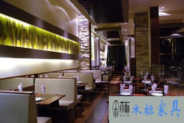 西餐廳家具風(fēng)格怎么選？餐飲桌椅如何搭配 