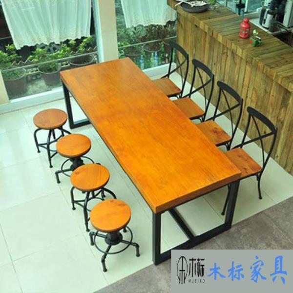 實(shí)木餐桌椅定制的四大基本原則你知曉幾個(gè)？ 