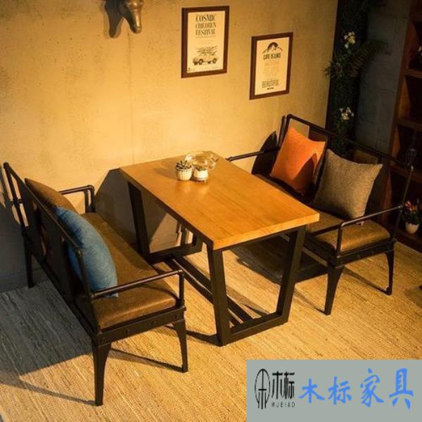 咖啡廳裝修風(fēng)格如何設(shè)計家具吸引消費者 
