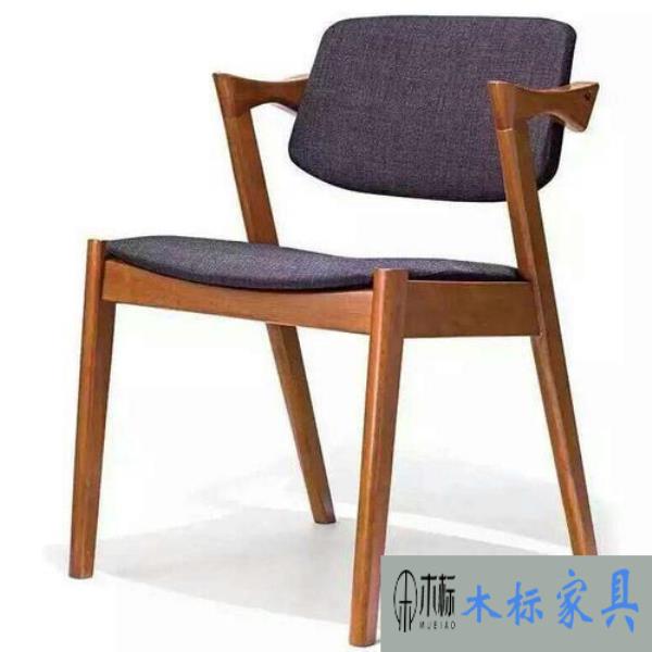 鐵藝木紋轉(zhuǎn)印餐廳椅子有哪些優(yōu)點(diǎn)|餐飲家具 